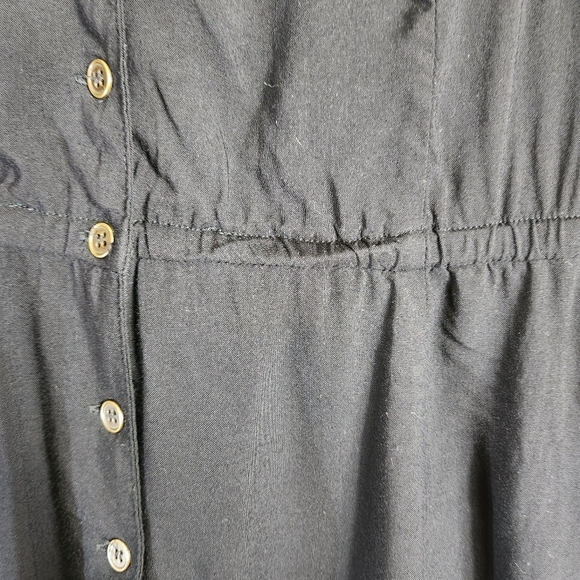 Modcloth Womens Black So Field With Joy Roll Tab Sleeve Romper-Size L - Picture 7 of 12